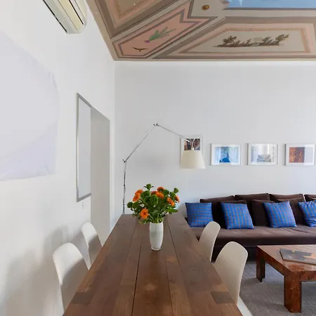 Iflat Charming In The Heart Of * Рим
