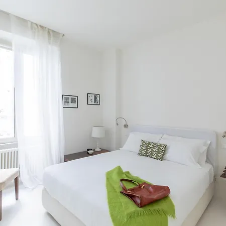 Iflat Charming In The Heart Of * Рим